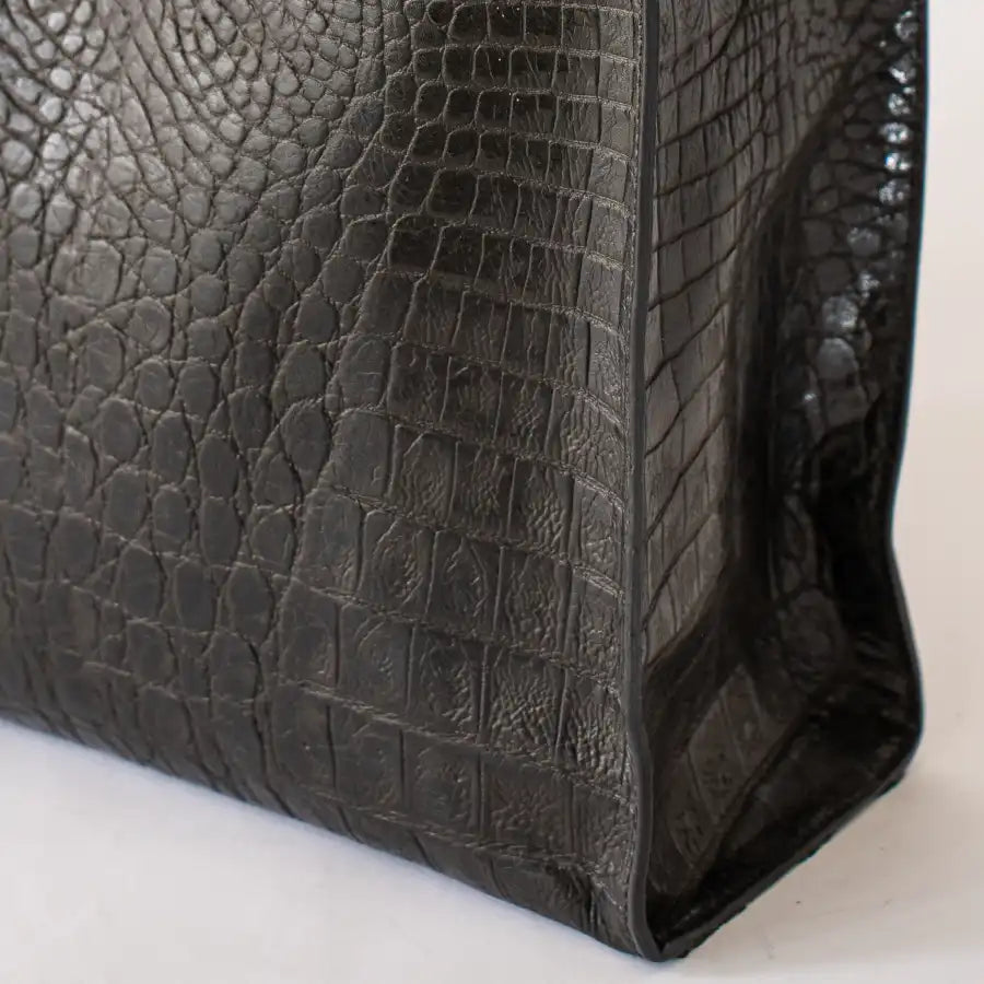 Sac cabas Yoko - En cuir noir imprimé crocodile