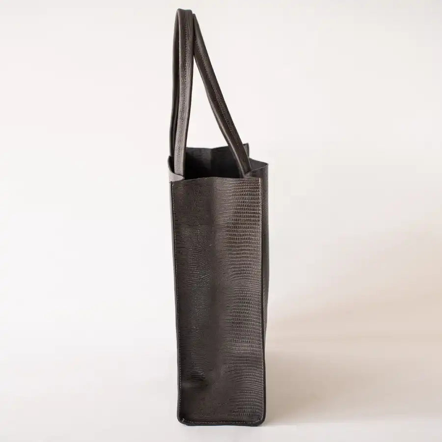 Sac cabas Yoko - En cuir noir imprimé iguane